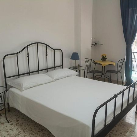 Bed and Breakfast Alvarez De Toledo Neapol Zewnętrze zdjęcie