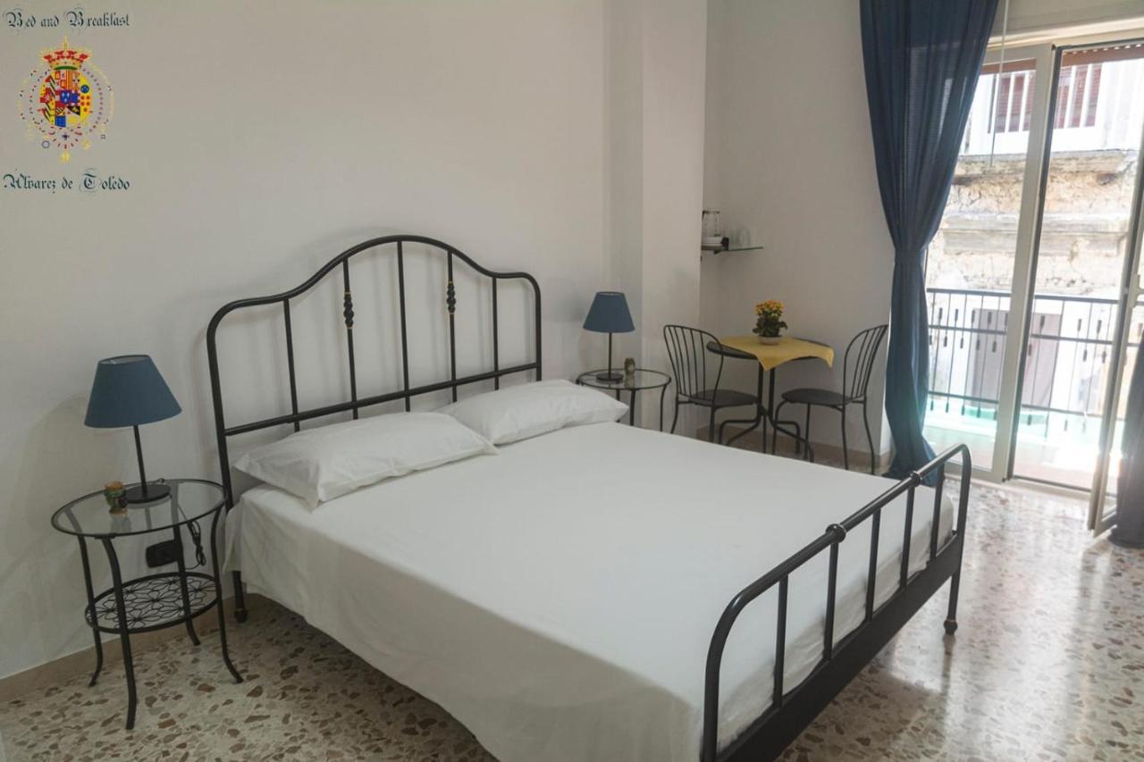 Bed and Breakfast Alvarez De Toledo Neapol Zewnętrze zdjęcie